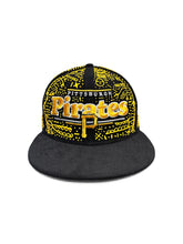 Load image into Gallery viewer, “Black N Yellow Snap”