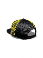 Load image into Gallery viewer, “Satin Snap”